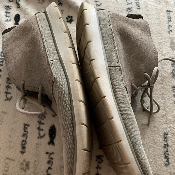 UGG mens Grey ankle shoes size 10 - Picture 7 of 14